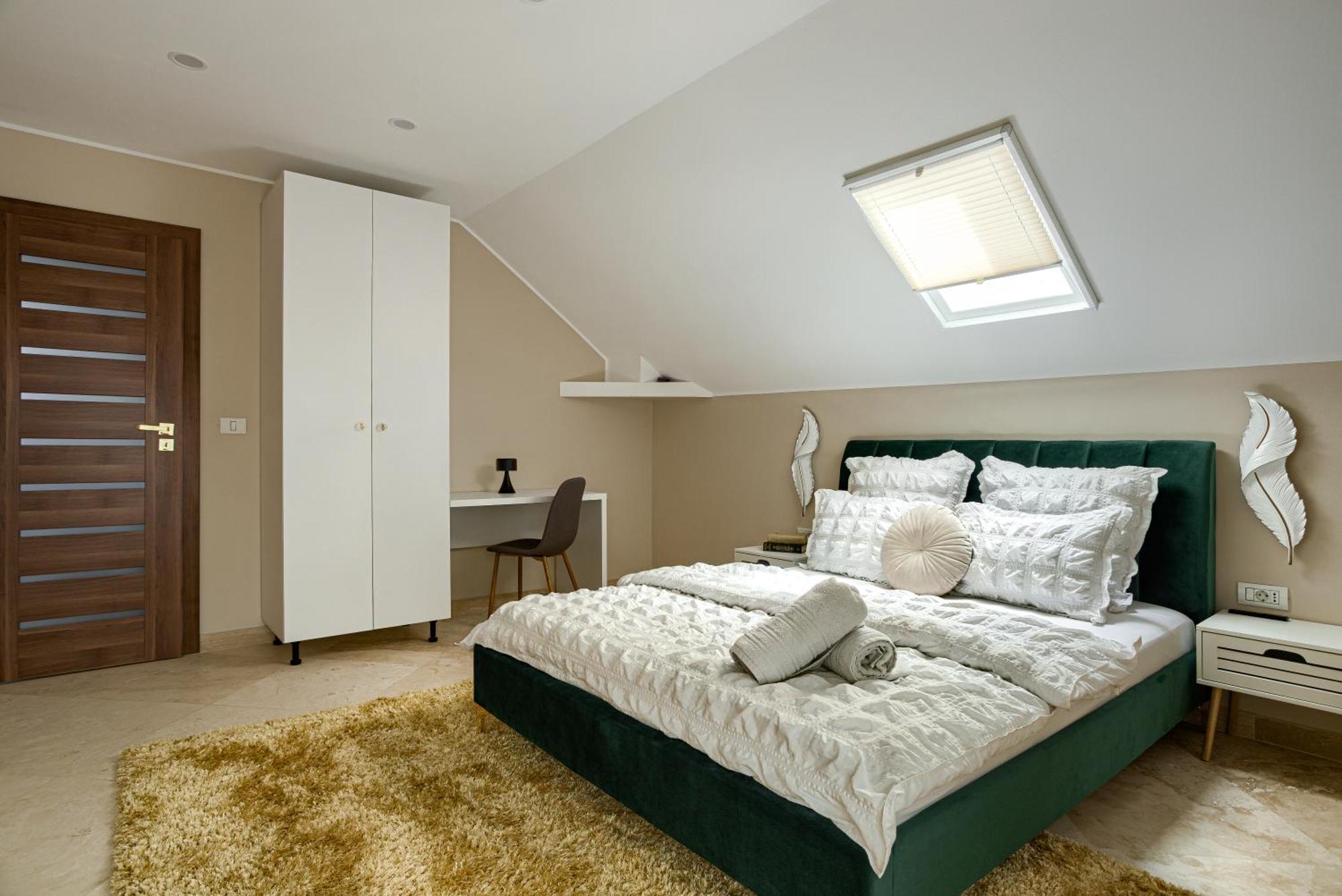 Sika Palladium Garden & Spa Central Apartment Arad Bagian luar foto