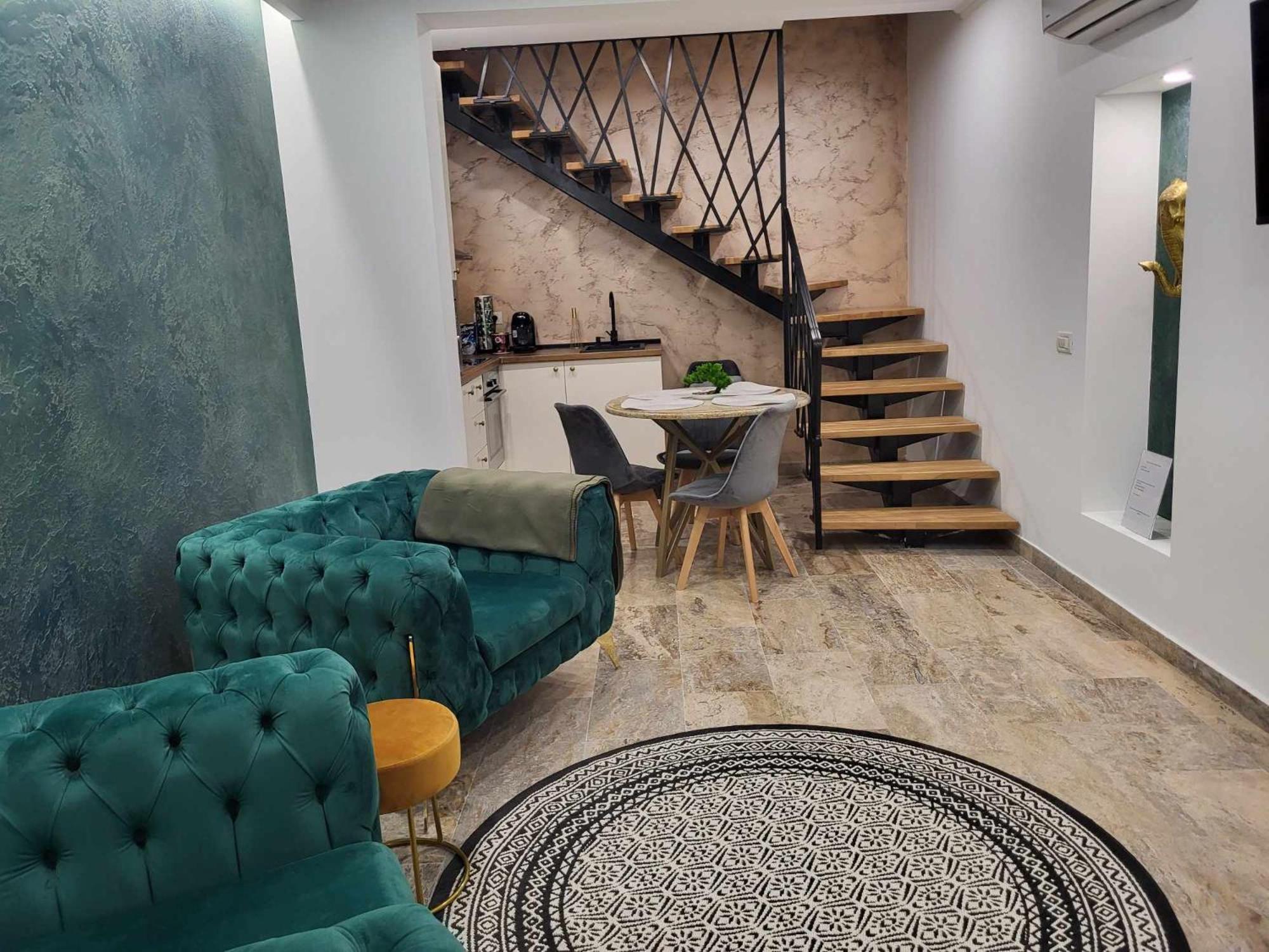 Sika Palladium Garden & Spa Central Apartment Arad Bagian luar foto